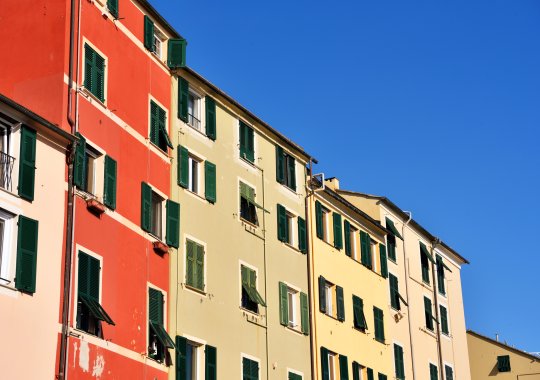 Kategorisering av bostadsandelar i Italien: Från radhus till lyxlägenheter.
