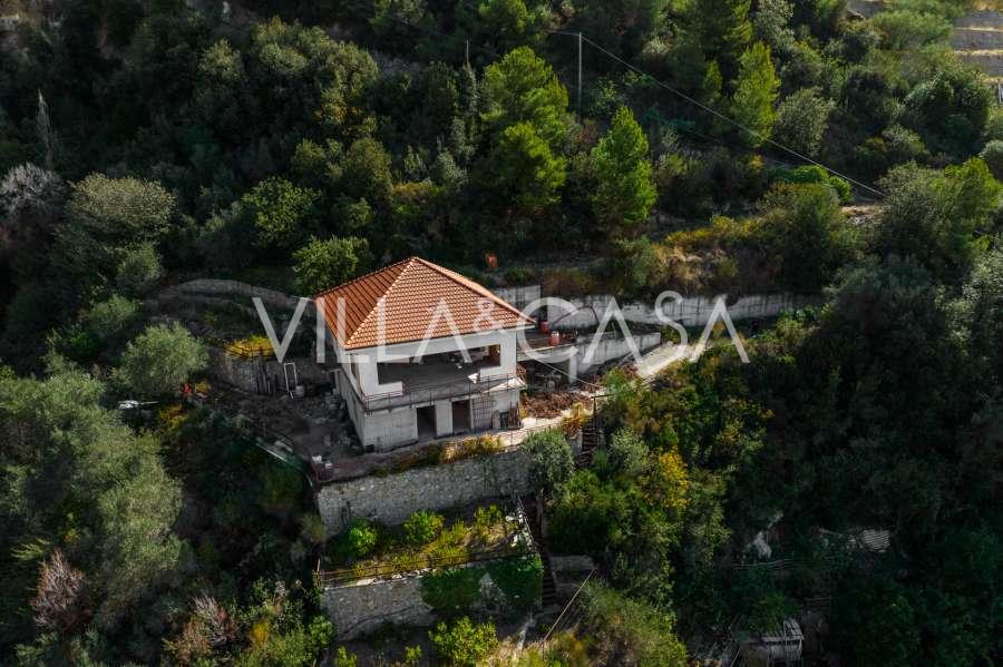 Byggande av en villa på 300 kvm i staden Ventimiglia.