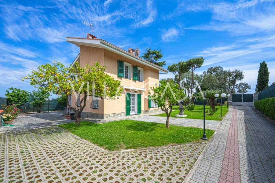 Långtidsuthyrning av villa i San Remo