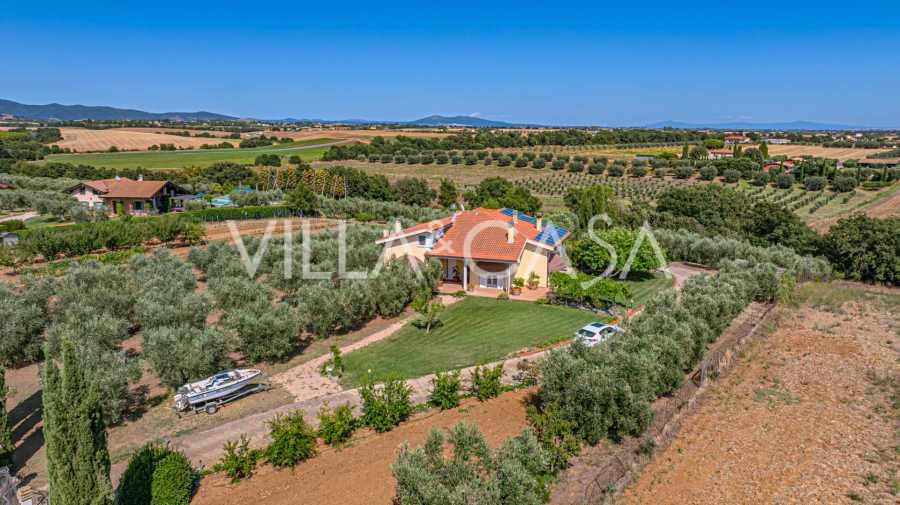Villa till salu i Montalto di Castro
