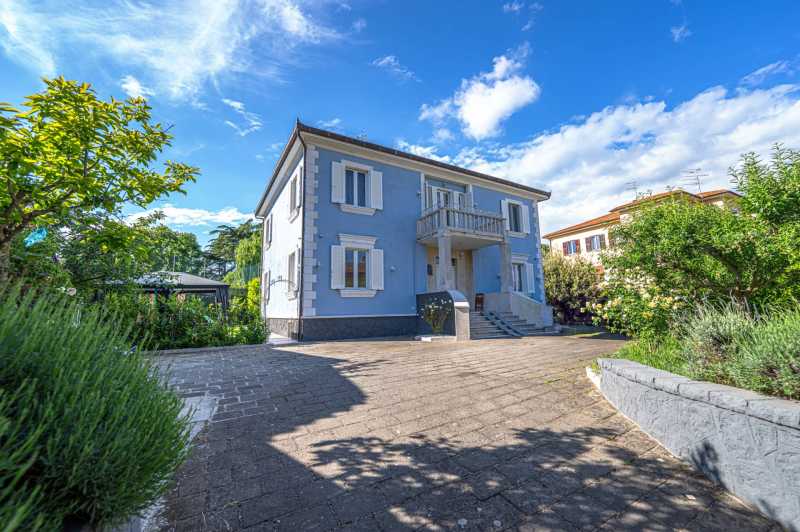 Herrgård i Vätträlje