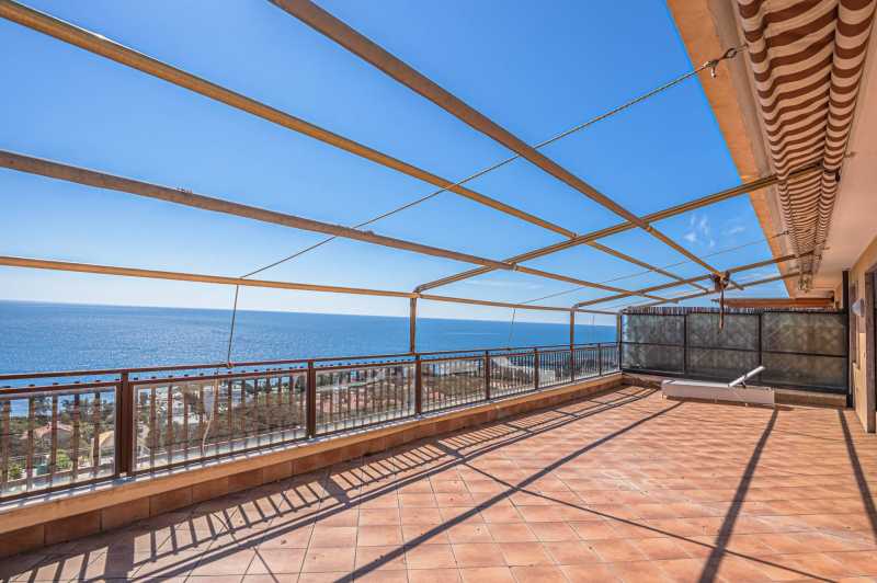 Lyxig penthouse i Sanremo till salu