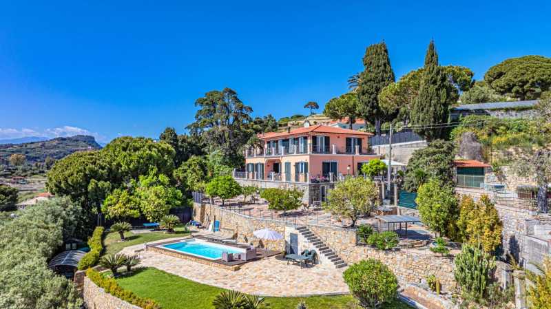 Fantastisk villa till salu i Bordighera