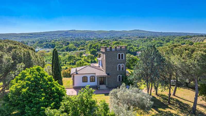 Till salu lyxig villa i Viterbo