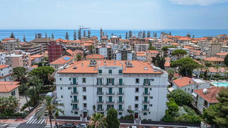 Trea i Bordighera uthyres