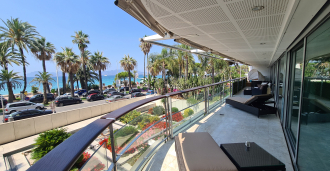 Cannes Lägenhet 320 m2 vid havet, Croisette Beach.