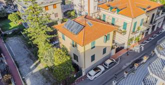 Villa i Bordighera i centrum