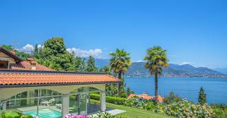 Exklusiv villa vid Lago Maggiore till salu