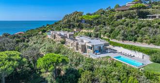 Modern villa med pool i Punta Ala, uthyrning