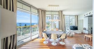 Lyxig lägenhet till salu vid havet i Sanremo