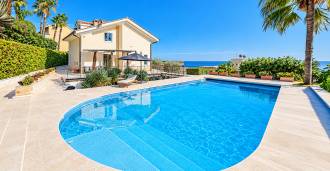 Lyxvilla i Sanremo till salu